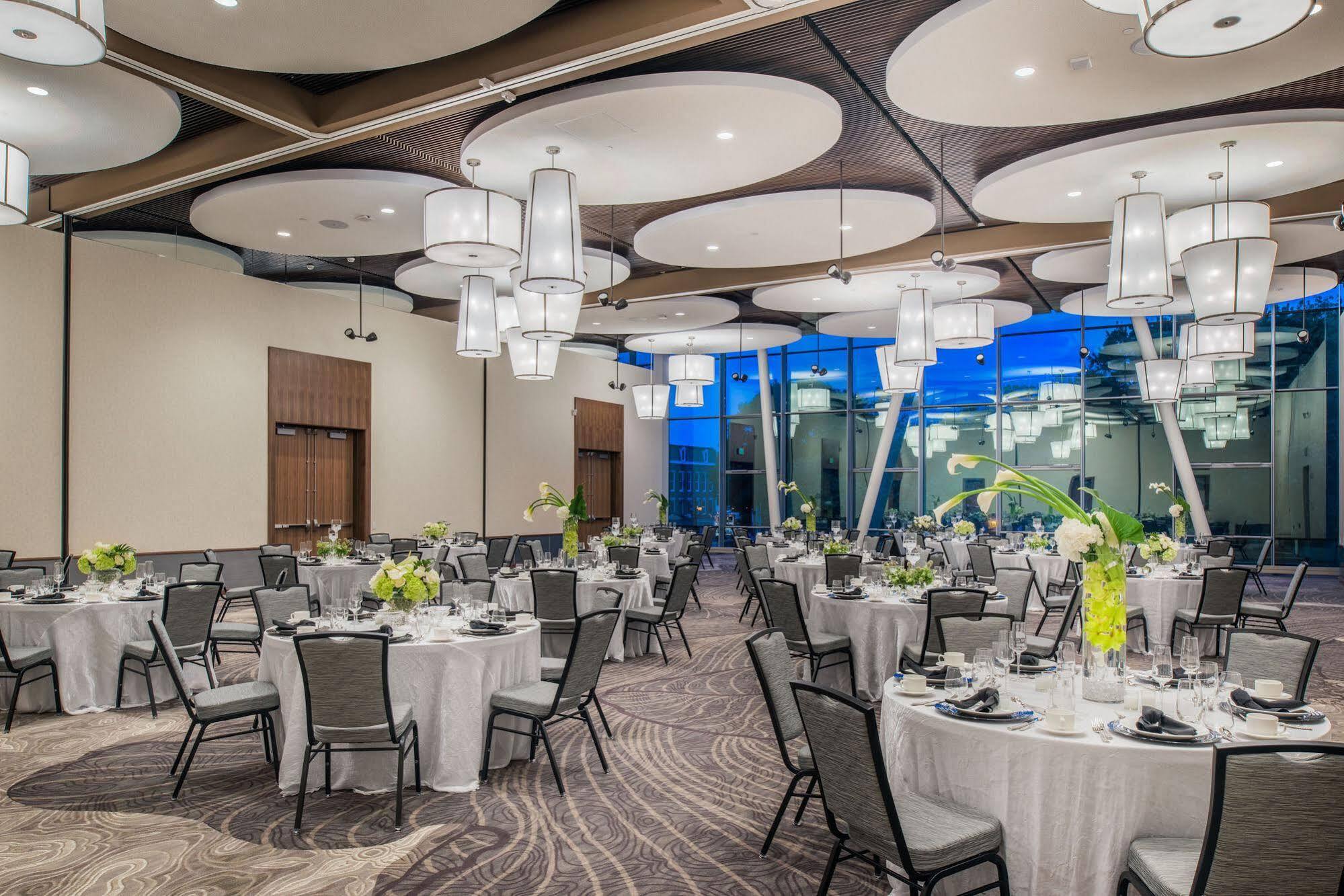 The Hotel At Oberlin Bagian luar foto